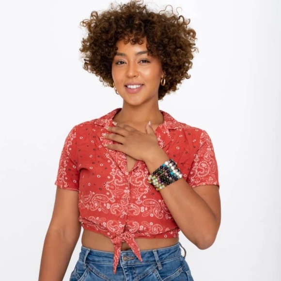 XL Revolve Tularosa Cinnamon Bandana Wrap Crop Top Blouse Chest Pocket - Picture 1 of 10